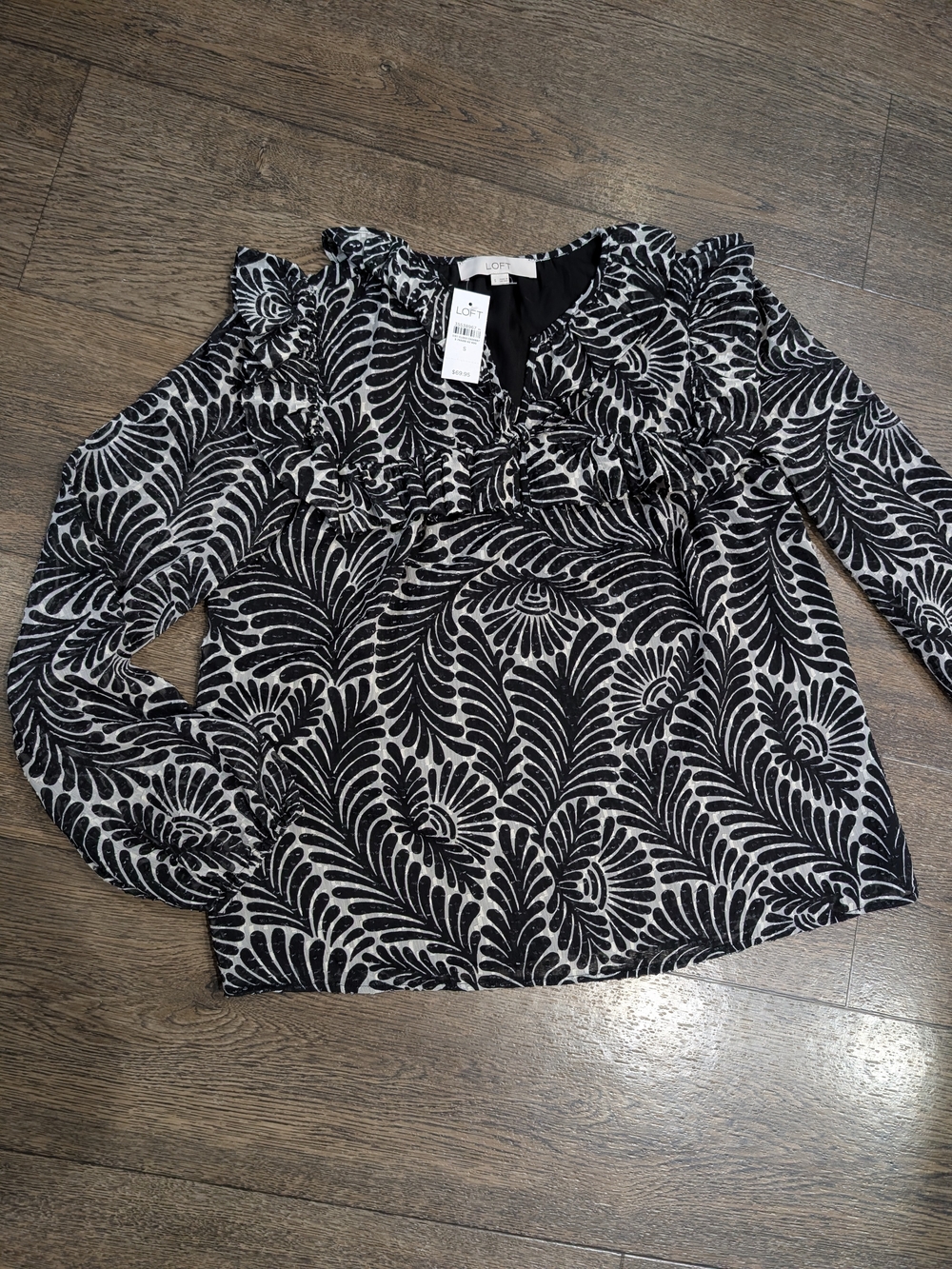 LOFT Black and White Ruffle Long-Sleeve Blouse - Picture 1 of 7